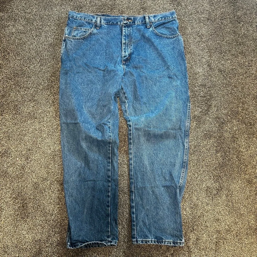 Wrangler Relaxed Fit Jeans Mens 40x30 Blue Excellent Straight Leg 1087634DS